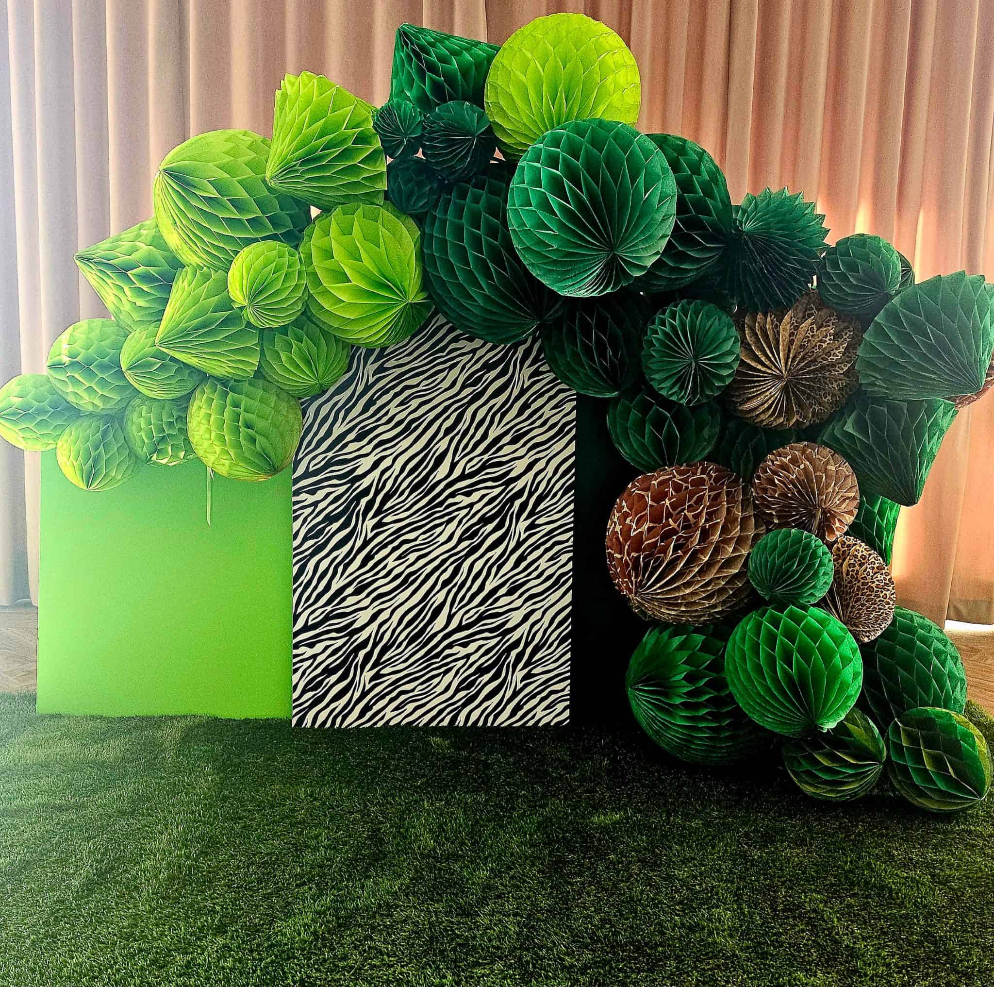 page-decor-in-the-wild